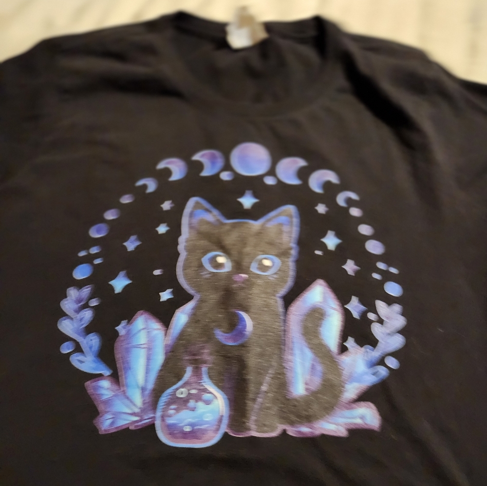 Amazon cat shirt